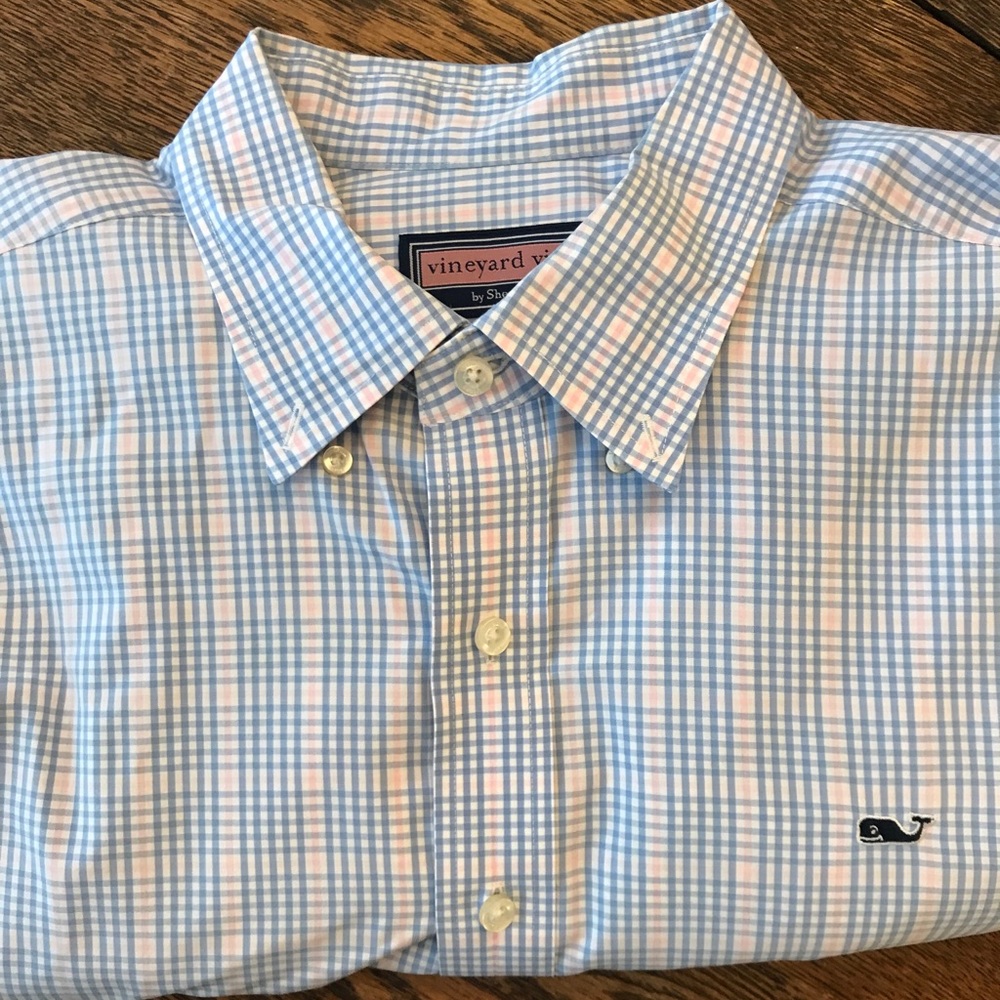 Men’s Vineyard Vines button down